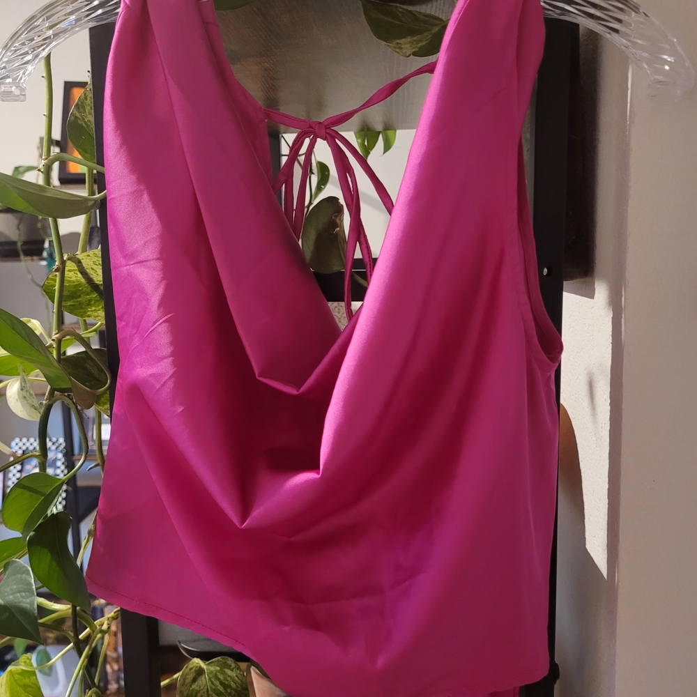 Blue Blush Fuchsia Sleeveless Top